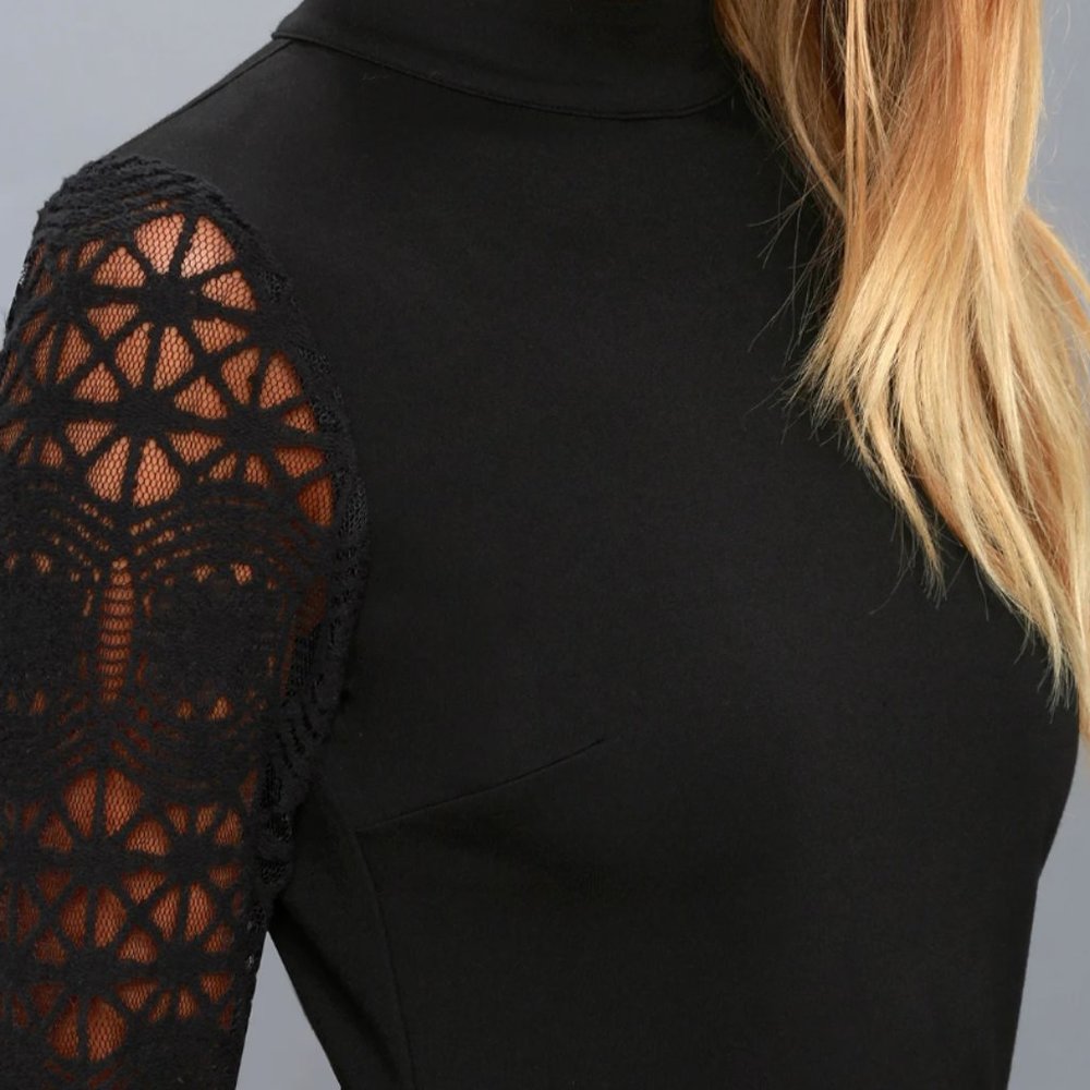 Lulu's Black Lace Long Sleeve Bodycon Dress, Size Small - Picture 4 of 7